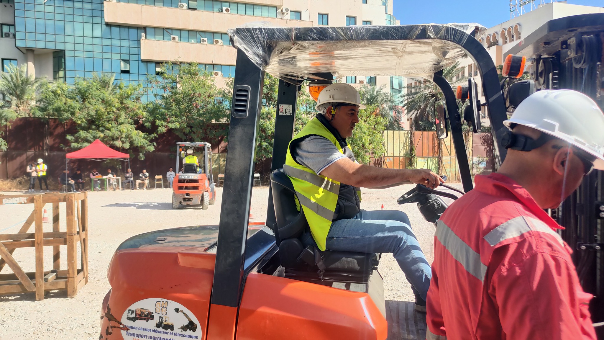 Formation en sécurité de conduite de chariot élévateur & manutentions